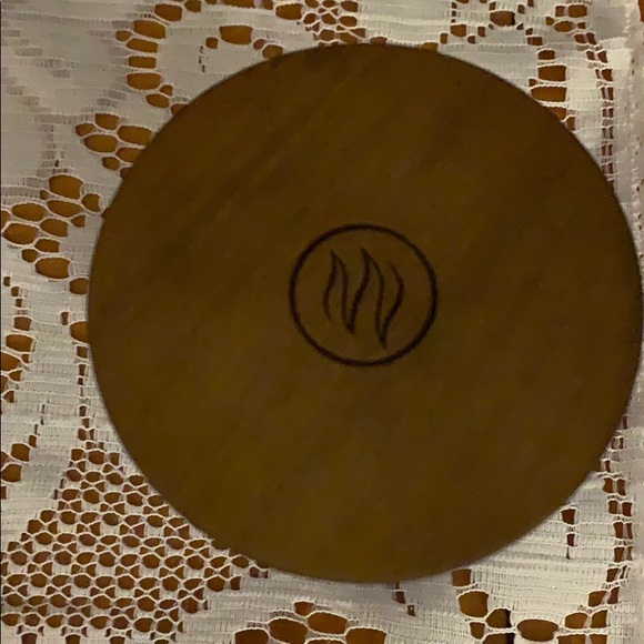 Chesapeake Bay Serenity & Calm Candle - Picture 2 of 3